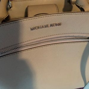 BRAND NEW CREAM MICHAEL KORS bag